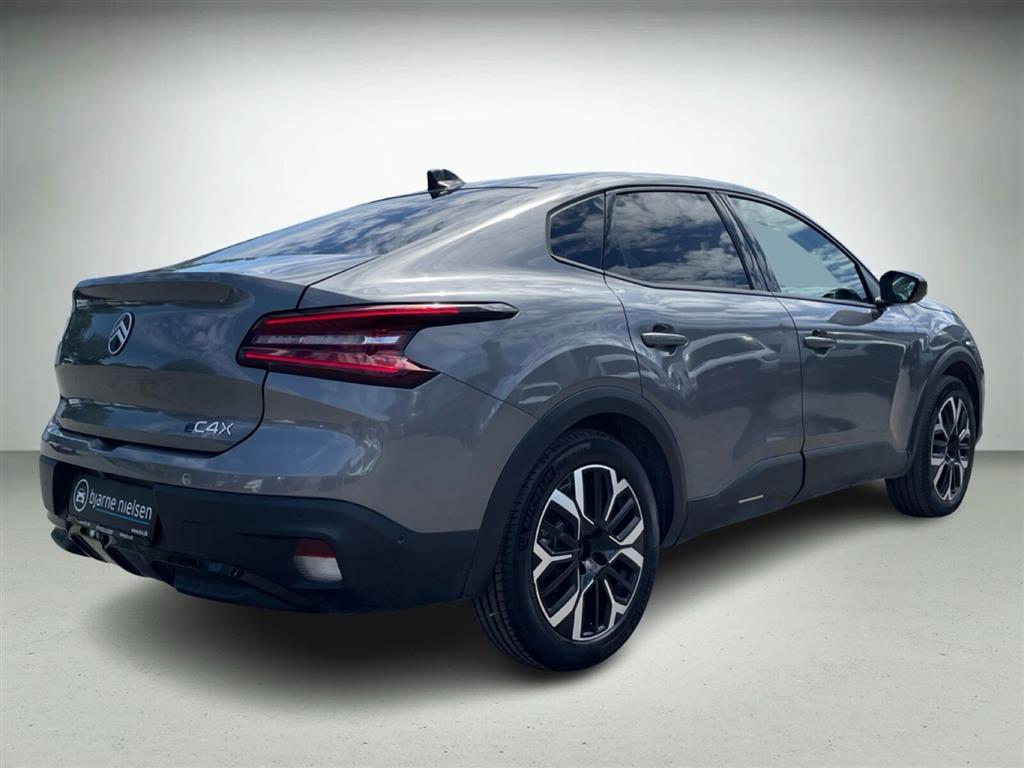 Citroën e-C4 X EL Max 156HK 5d Aut. - Image 6