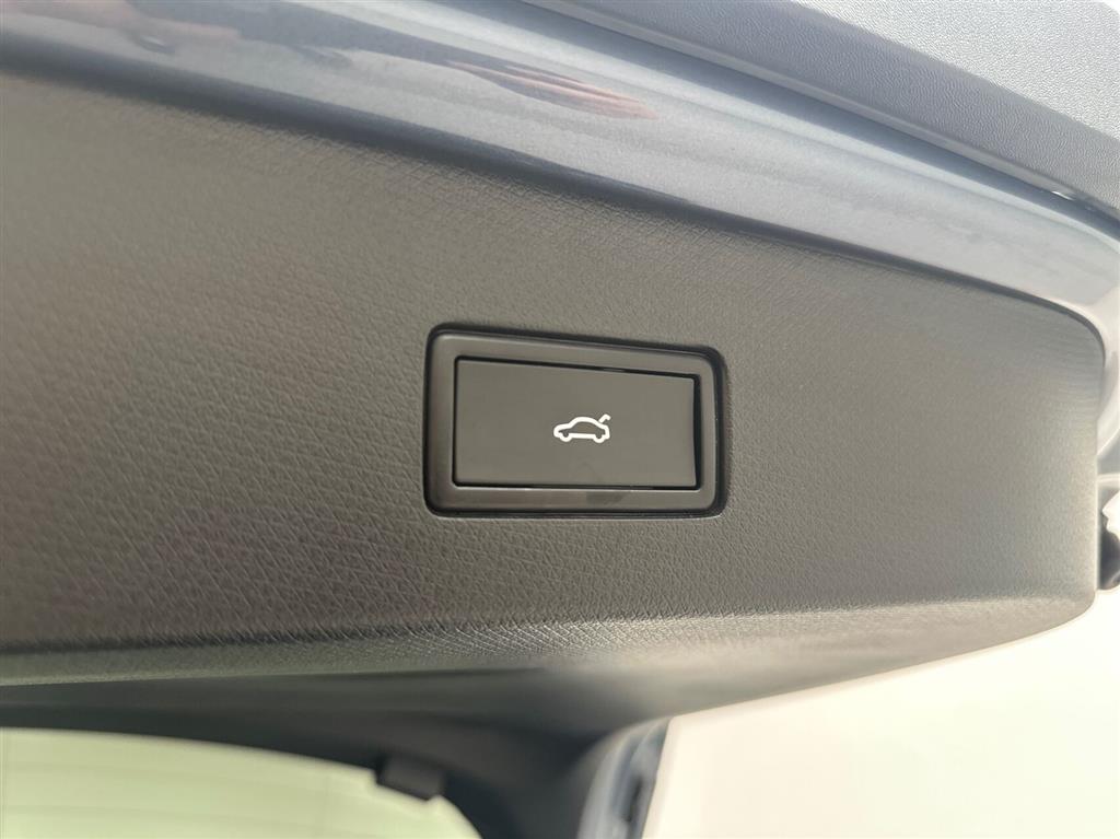 Cupra Tavascan EL VZ Adrenaline 4X4 340HK 5d Aut. - Image 21