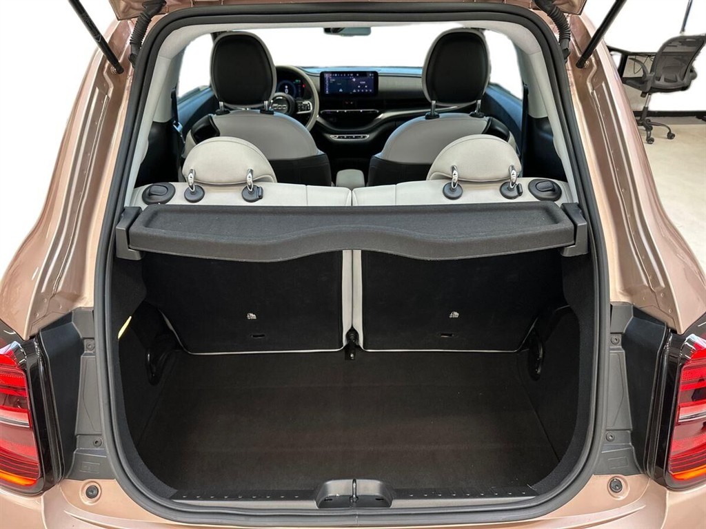 Fiat 500e EL La Prima By Bocelli 118HK 3d Aut. - Image 13