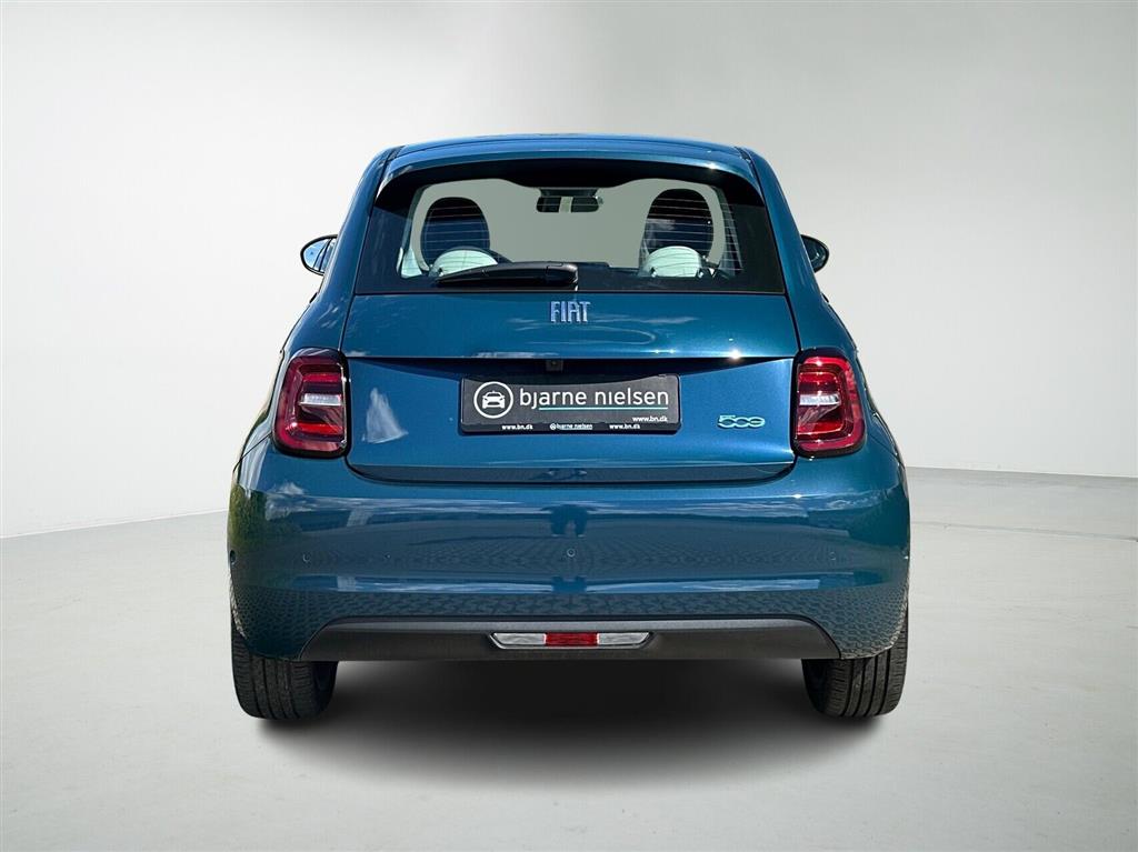 Fiat 500e 3+1 EL La Prima By Bocelli 118HK 4d Aut. - Image 7
