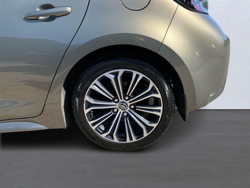 Toyota Corolla Touring Sports 2,0 Hybrid H3 Premium E-CVT 180HK Stc 6g Aut. - Image 9