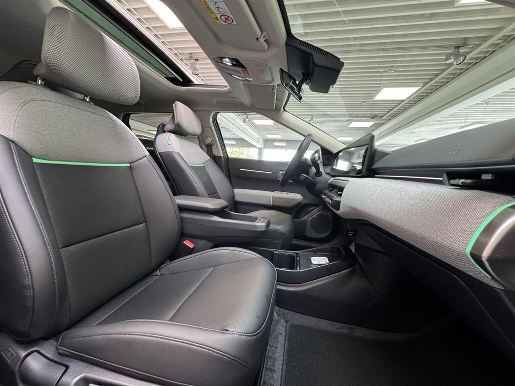 Kia EV4 EL Long Range Upgrade 204HK 5d Aut. - Image 9