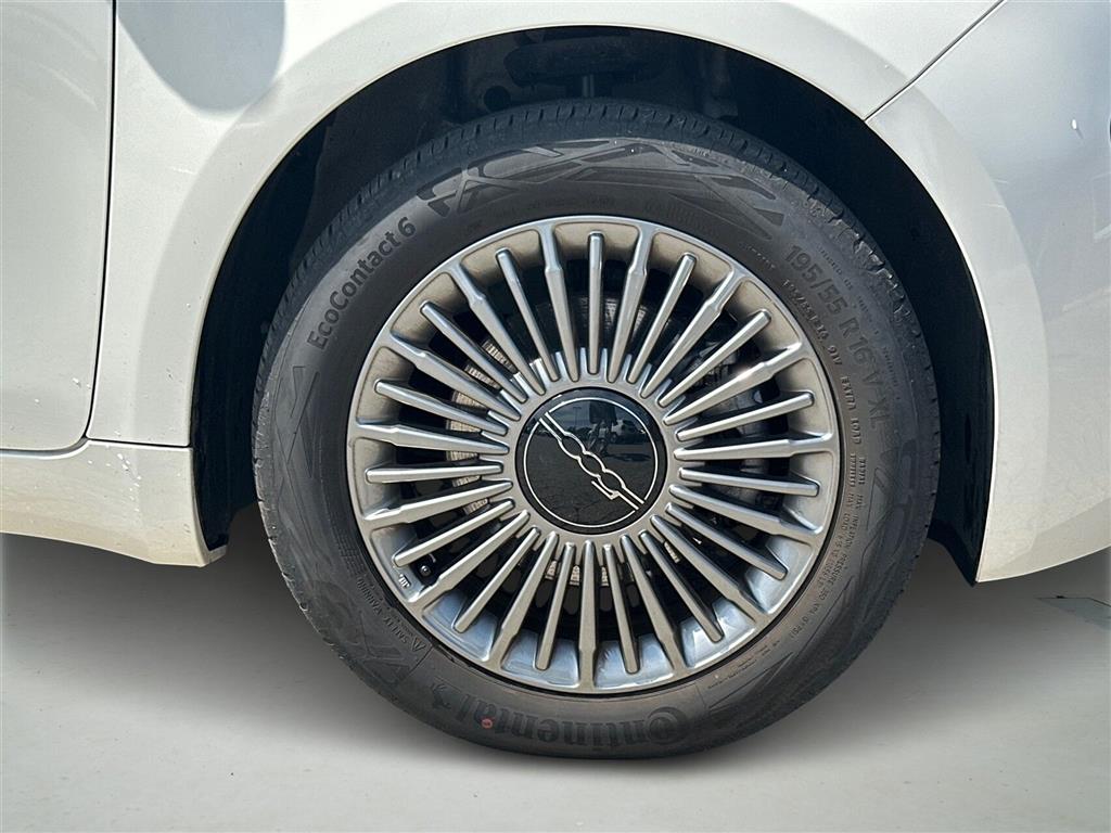 Fiat 500e EL Icon 118HK 3d Aut. - Image 8