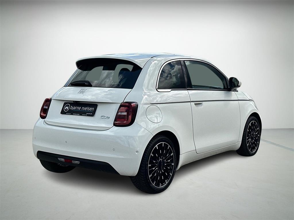 Fiat 500e 3+1 EL La Prima By Bocelli 118HK 4d Aut. - Image 2
