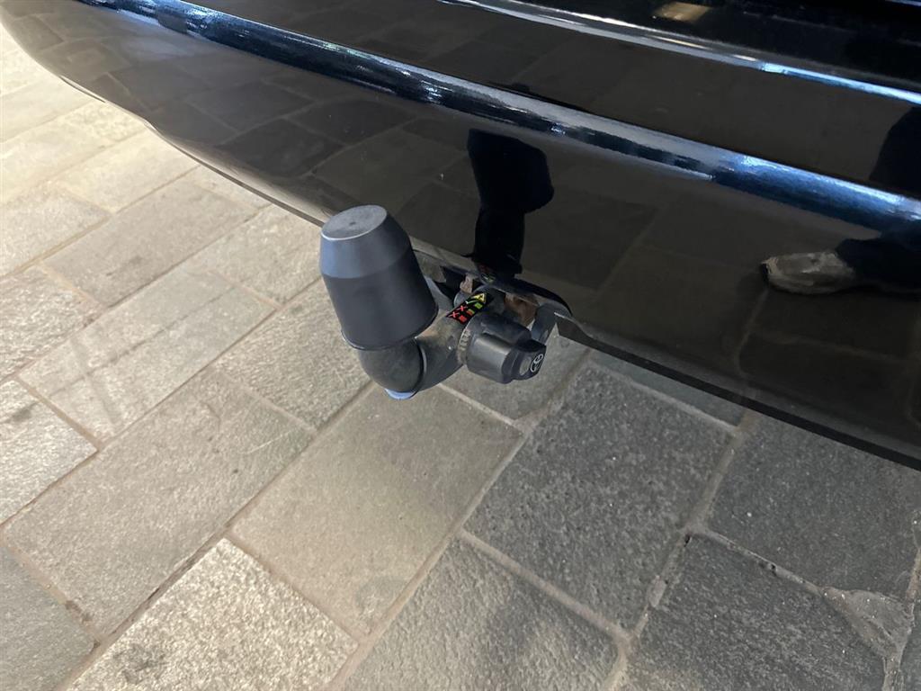 Toyota RAV4 Plug-in 2,5 Plugin-hybrid H3 Executive AWD 306HK 5d 6g Aut. - Image 8