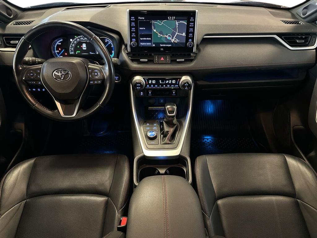 Toyota RAV4 Plug-in 2,5 Plugin-hybrid H3 Executive AWD 306HK 5d 6g Aut. - Image 11