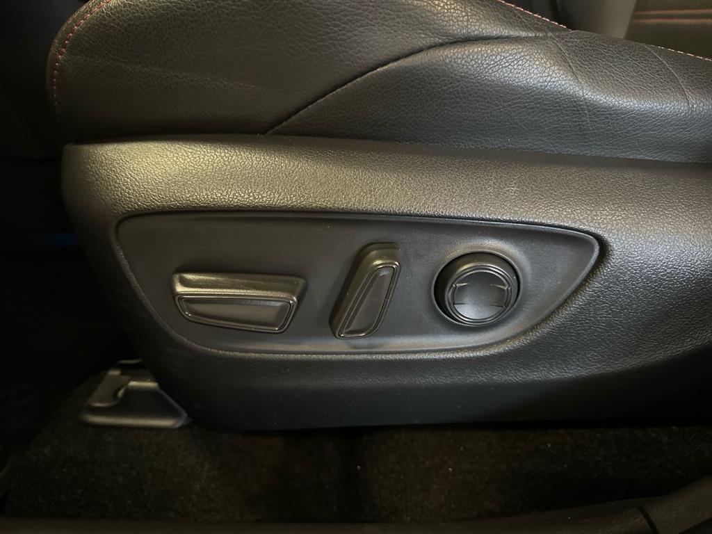 Toyota RAV4 Plug-in 2,5 Plugin-hybrid H3 Executive AWD 306HK 5d 6g Aut. - Image 22