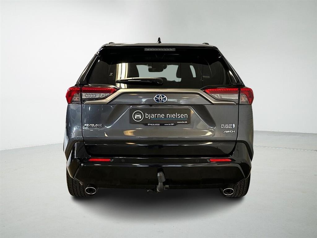 Toyota RAV4 Plug-in 2,5 Plugin-hybrid H3 Executive AWD 306HK 5d 6g Aut. - Image 5