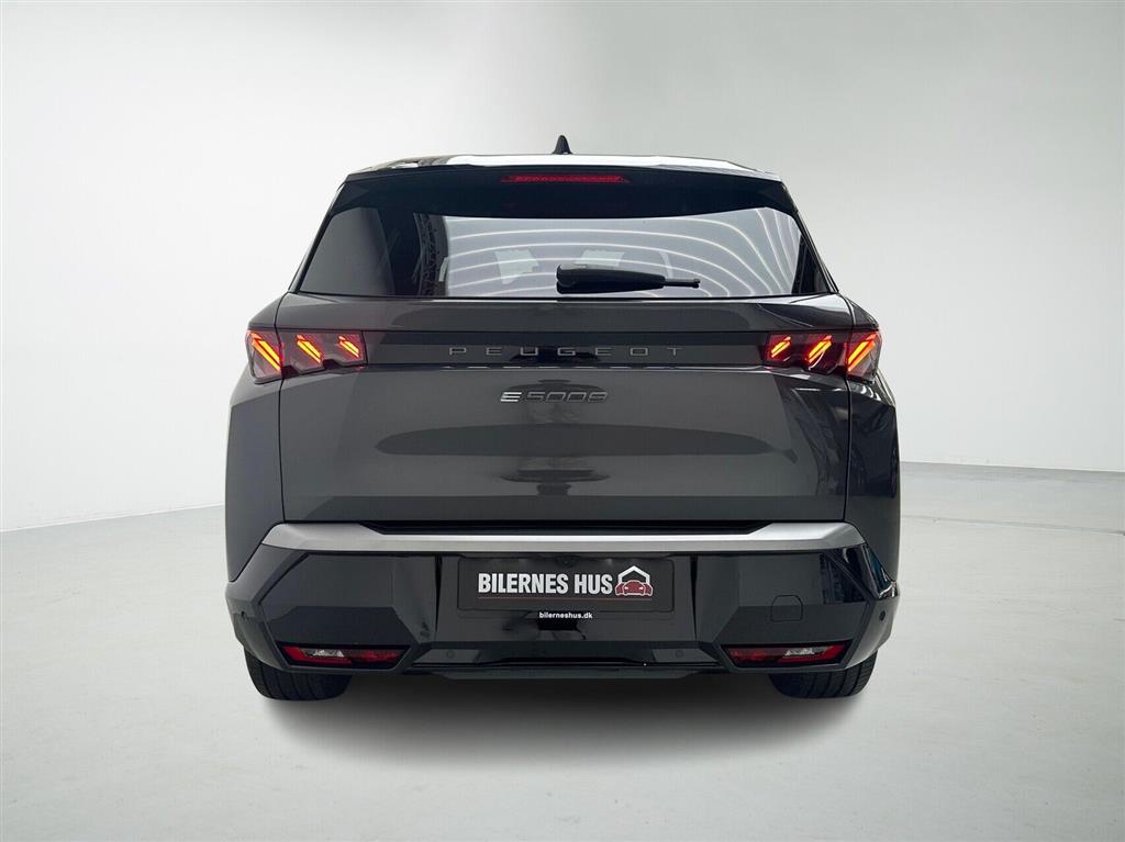 Peugeot e-5008 EL GT Pack 325HK 5d Aut. - Image 8