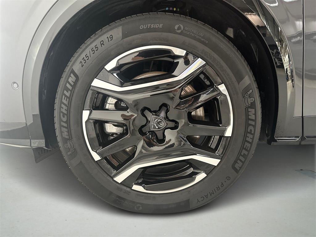 Peugeot e-5008 EL GT Pack 325HK 5d Aut. - Image 9