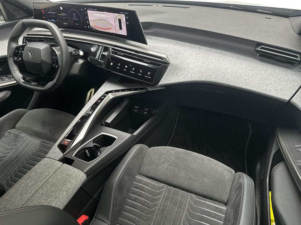 Peugeot e-5008 EL GT Pack 325HK 5d Aut. - Image 11