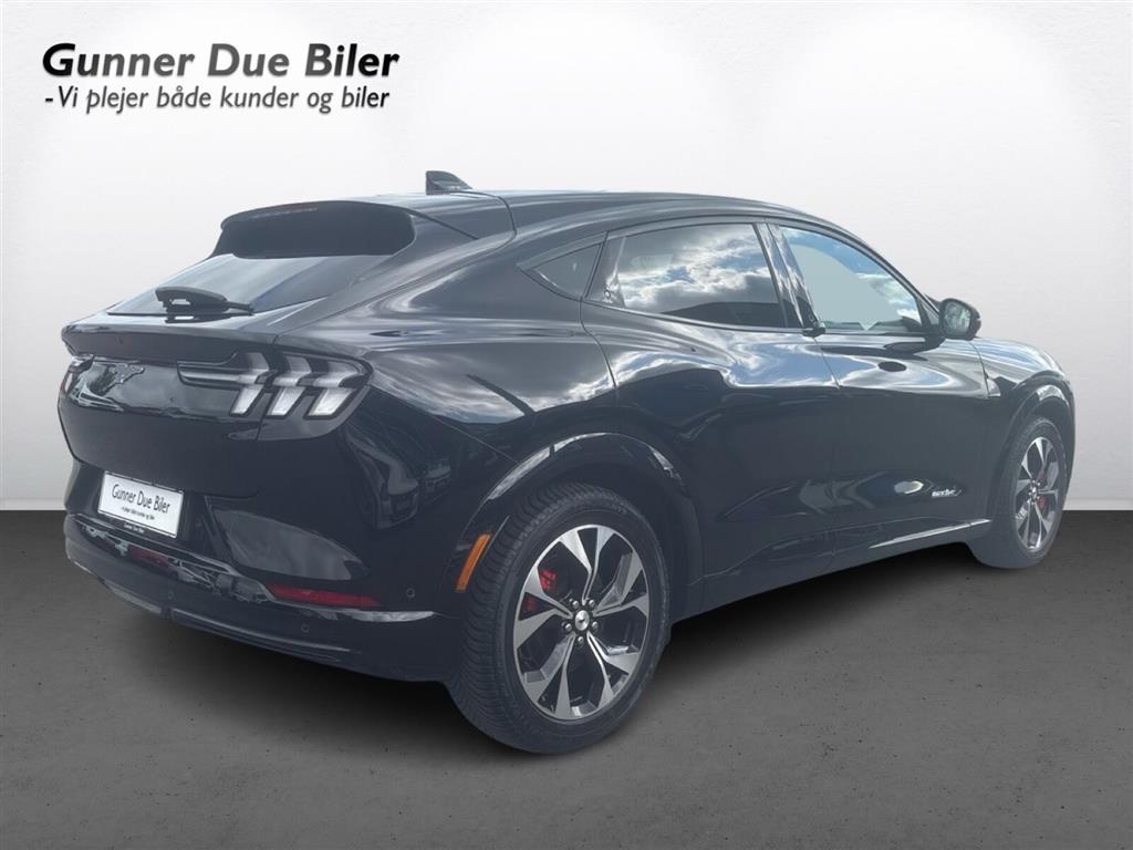 Ford Mustang Mach-E EL UR Premium 294HK 5d Aut. - Image 6