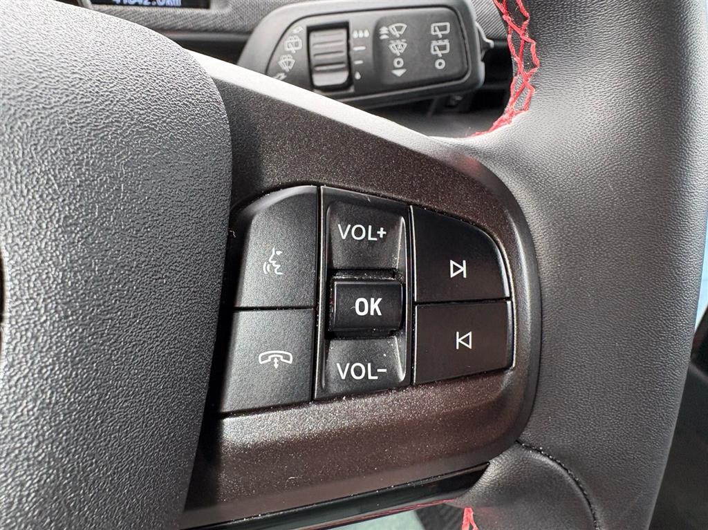 Ford Mustang Mach-E EL UR Premium 294HK 5d Aut. - Image 16