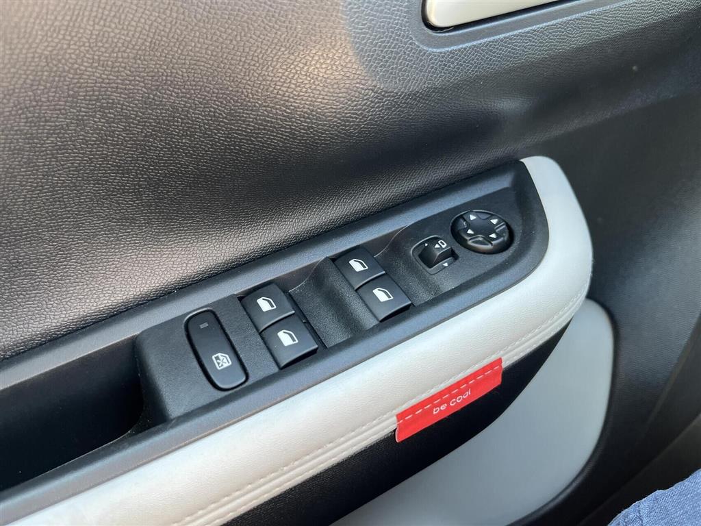 Citroën e-C3 Aircross EL Max 113HK 5d Aut. - Image 20