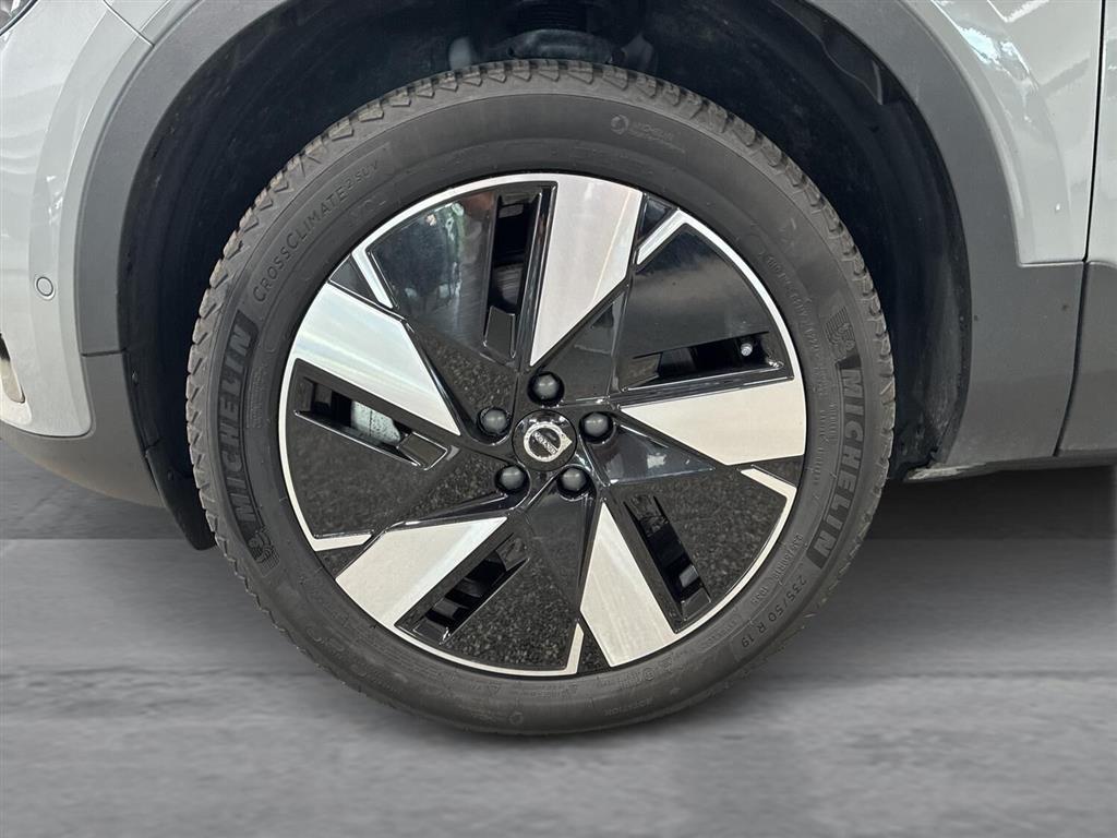 Volvo C40 Recharge Extended Range Ultimate 252HK 5d Aut. - Image 10