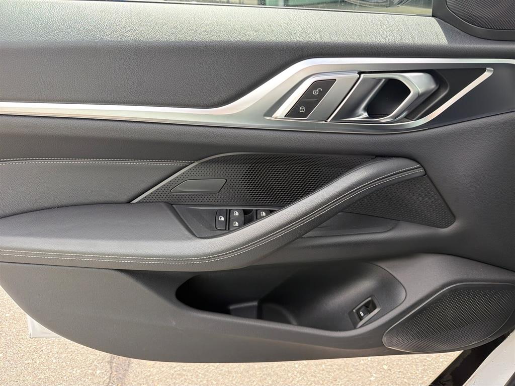 BMW i4 eDrive40 Gran Coupé EL M-Sport 340HK 5d Aut. - Image 16