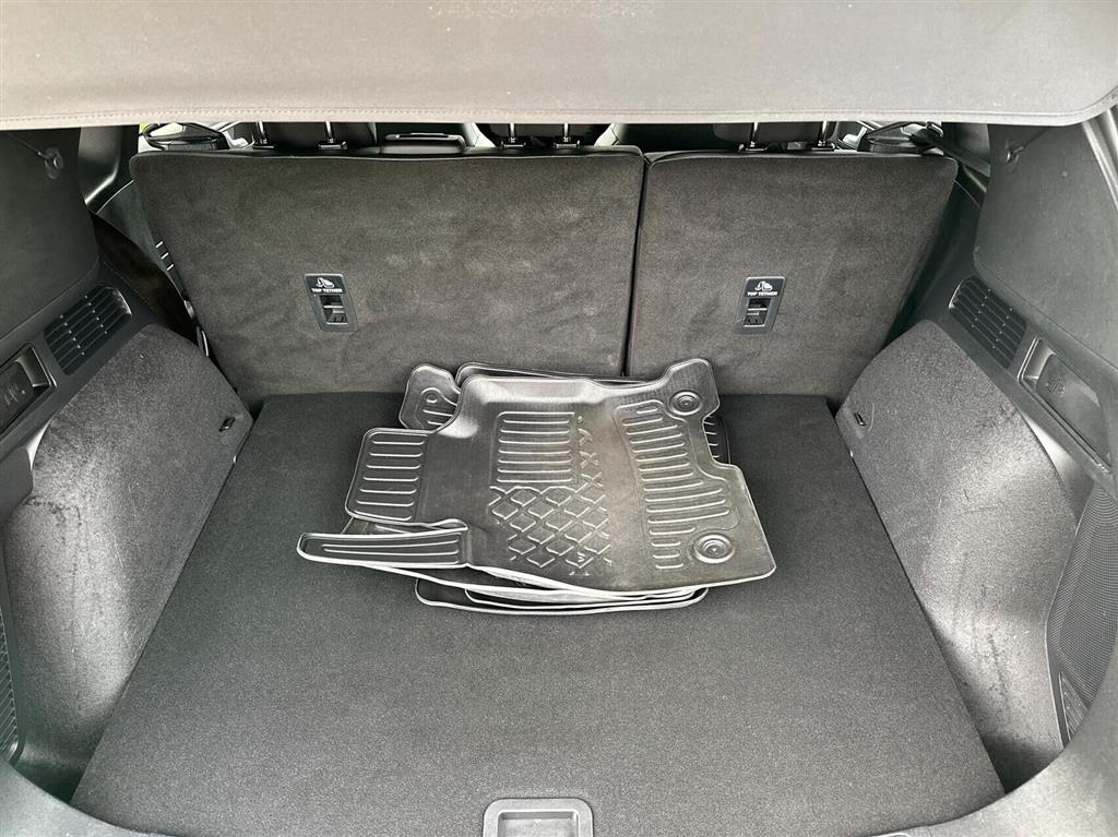 Ford Kuga 2,5 Plugin-hybrid ST-Line X CVT 243HK 5d Aut. - Image 13