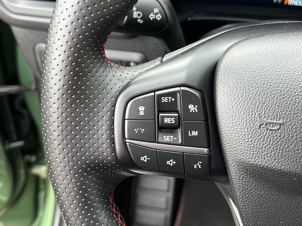 Ford Kuga 2,5 Plugin-hybrid ST-Line X CVT 243HK 5d Aut. - Image 15
