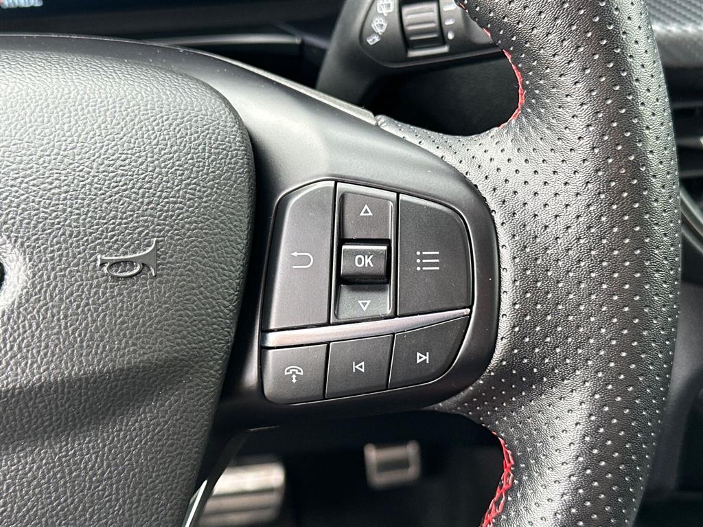 Ford Kuga 2,5 Plugin-hybrid ST-Line X CVT 243HK 5d Aut. - Image 16