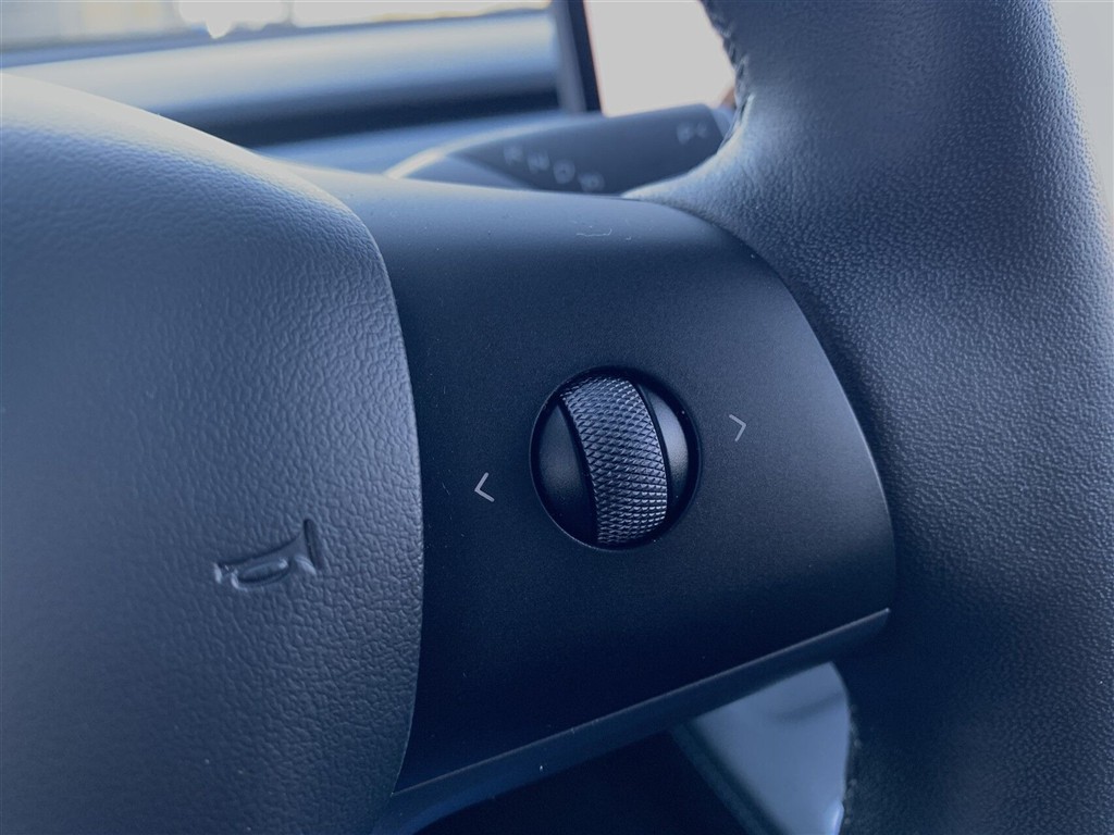 Tesla Model Y 75 kWh Long Range AWD 514HK 5d Aut. - Image 15