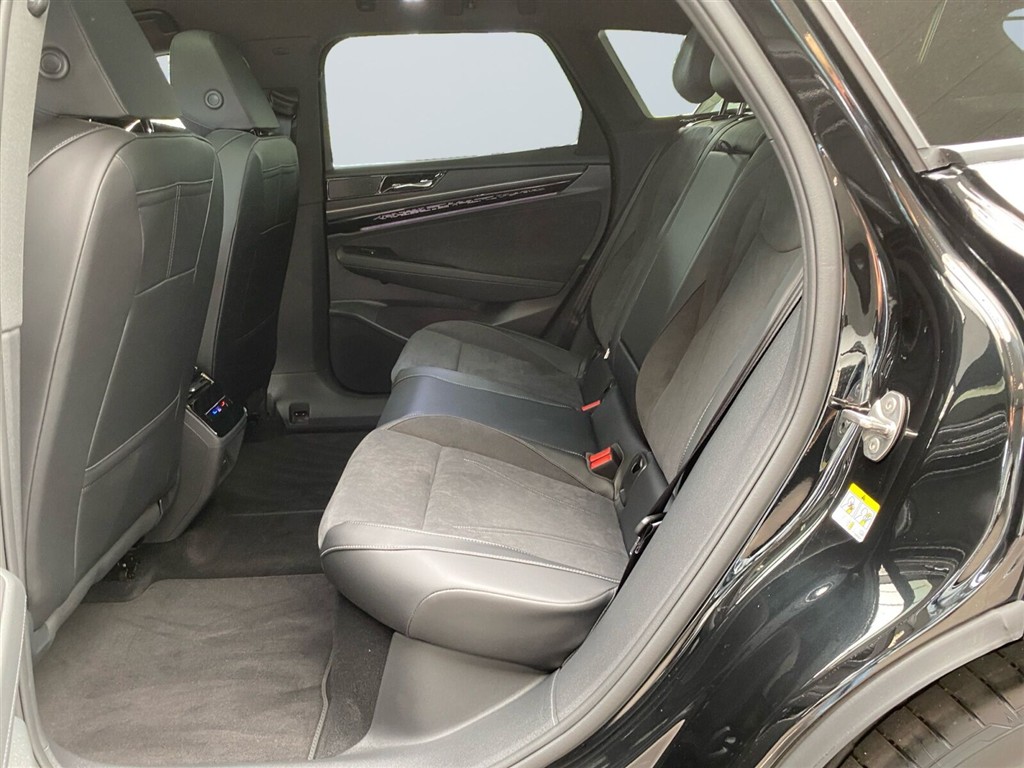 VW ID.7 Tourer EL Pro 286HK Stc Aut. - Image 14