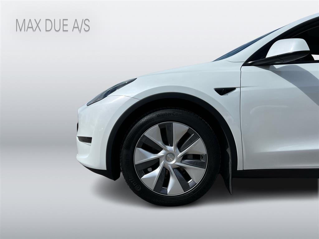Tesla Model Y 75 kWh Long Range AWD 514HK 5d Aut. - Image 24
