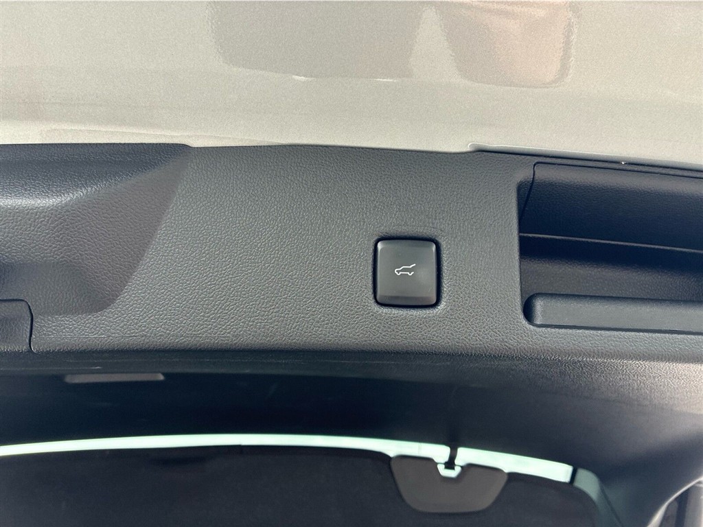 Ford Kuga 2,5 Plugin-hybrid ST-Line X CVT 225HK 5d Trinl. Gear - Image 14