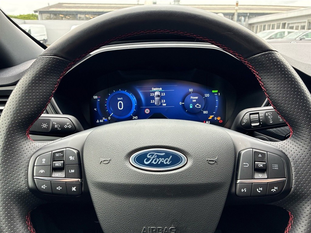 Ford Kuga 2,5 Plugin-hybrid ST-Line X CVT 225HK 5d Trinl. Gear - Image 18