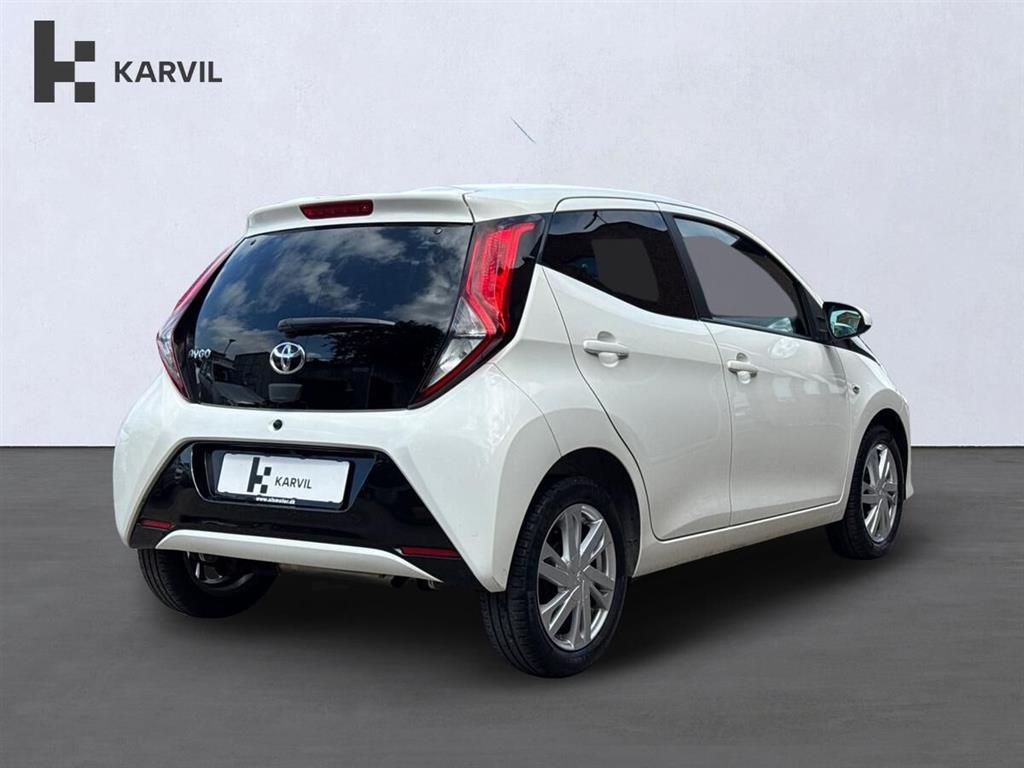Toyota Aygo 1,0 VVT-I X-pression 72HK 5d - Image 6