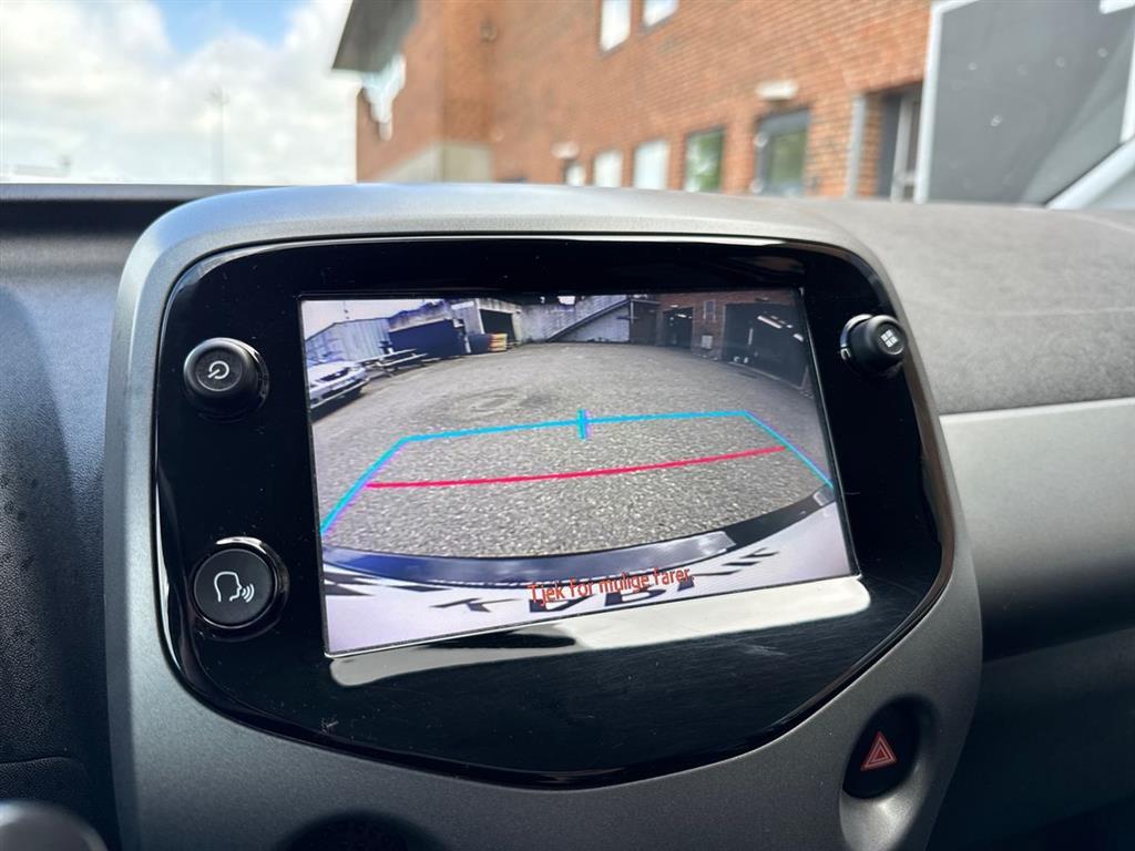 Toyota Aygo 1,0 VVT-I X-pression 72HK 5d - Image 20
