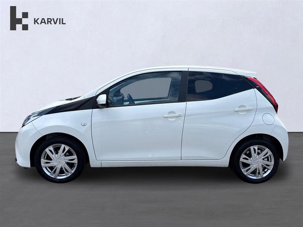 Toyota Aygo 1,0 VVT-I X-pression 72HK 5d - Image 3