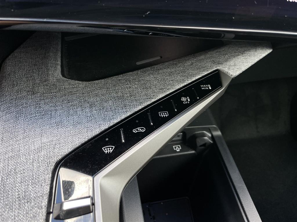 Peugeot e-5008 EL GT Pack 210HK 5d Aut. - Image 22