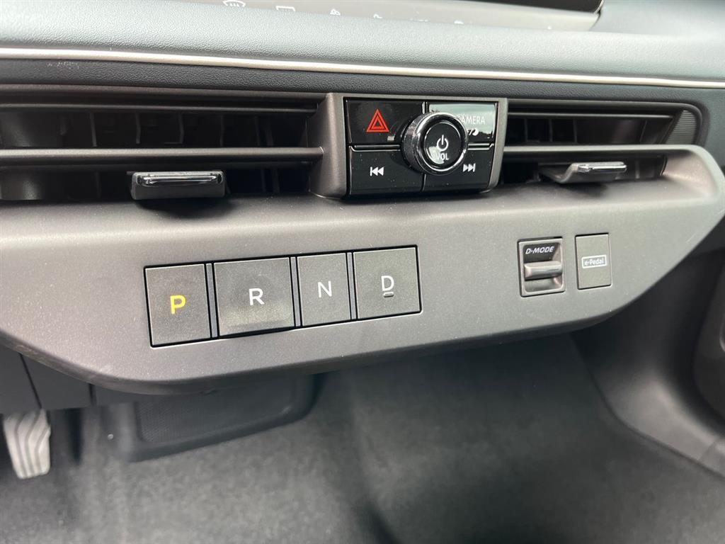 Nissan Leaf 52 kWh Engage 177HK 5d Aut. - Image 15