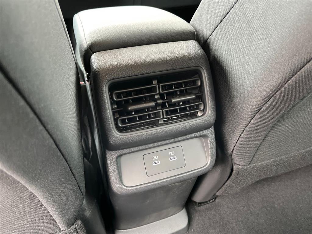 Nissan Leaf 52 kWh Engage 177HK 5d Aut. - Image 18