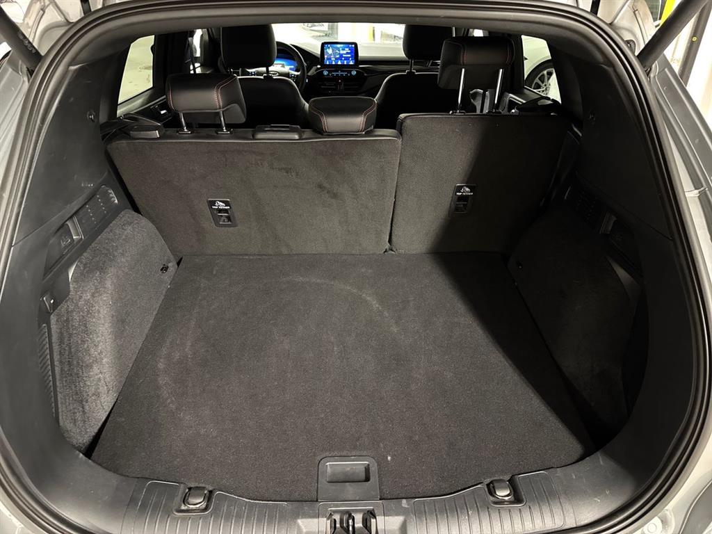 Ford Kuga 2,5 Plugin-hybrid ST-Line X CVT 225HK 5d Trinl. Gear - Image 13