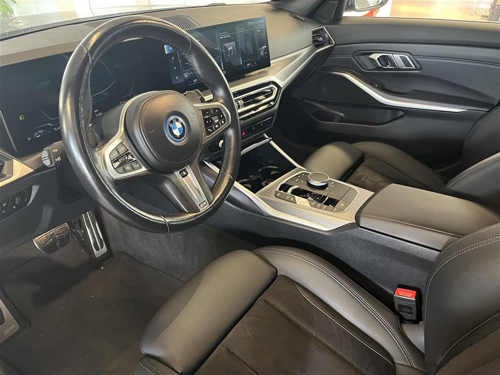 BMW 330e Touring 2,0 Plugin-hybrid M-Sport 292HK Stc 8g Aut. - Image 4