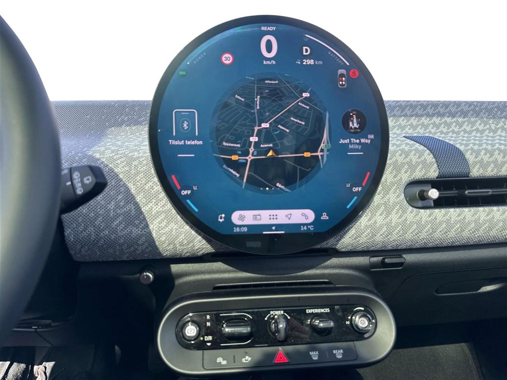 Mini Cooper SE EL Favoured Trim Option Level XL 218HK 3d Aut. - Image 10
