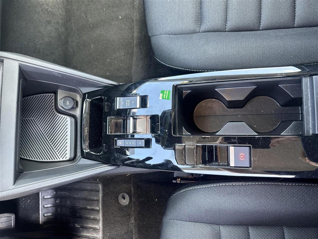 Citroën e-C4 EL You! 136HK 5d Aut. - Image 13