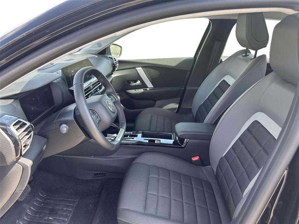 Citroën e-C4 EL You! 136HK 5d Aut. - Image 5