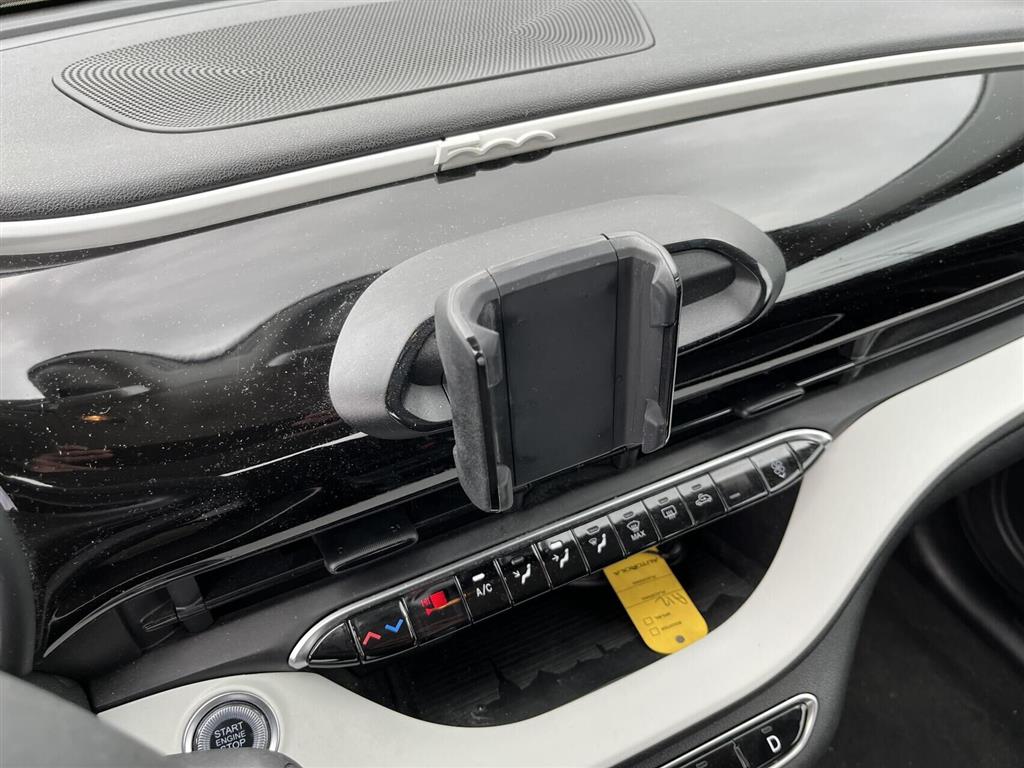 Fiat 500e EL Action 95HK 3d Aut. - Image 8