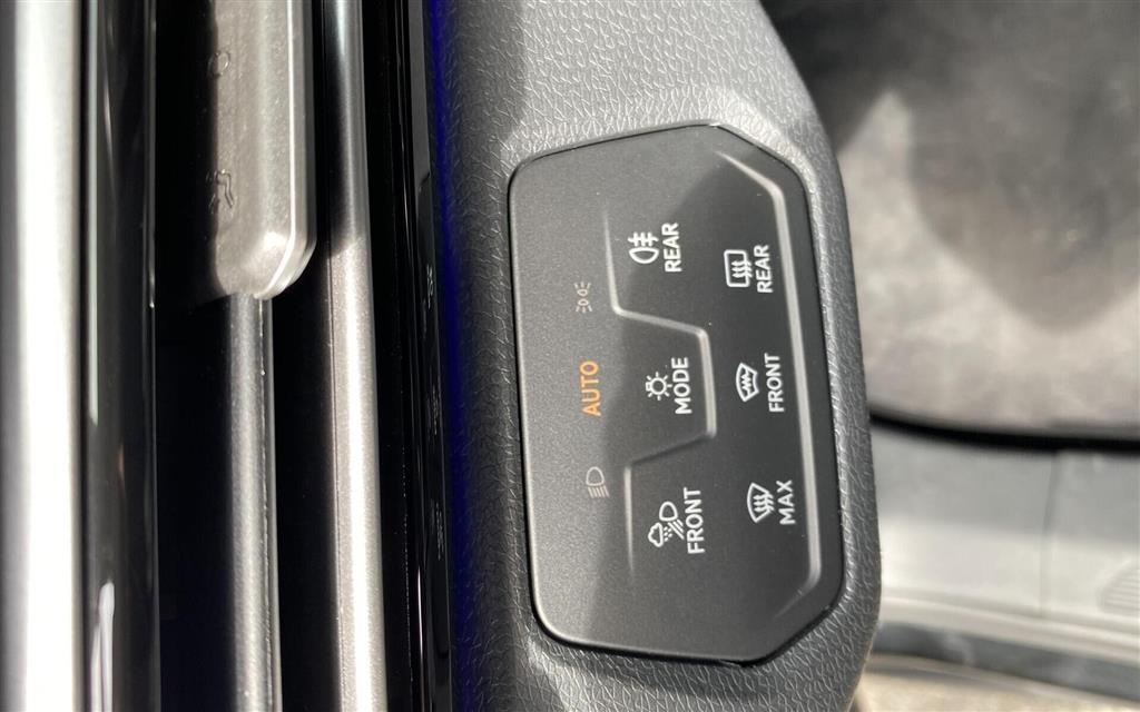 VW ID.4 EL Pro 4Motion 286HK 5d Aut. - Image 19