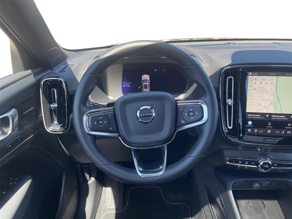 Volvo EX40 Twin Engine Black Edition AWD 408HK 5d Aut. - Image 11