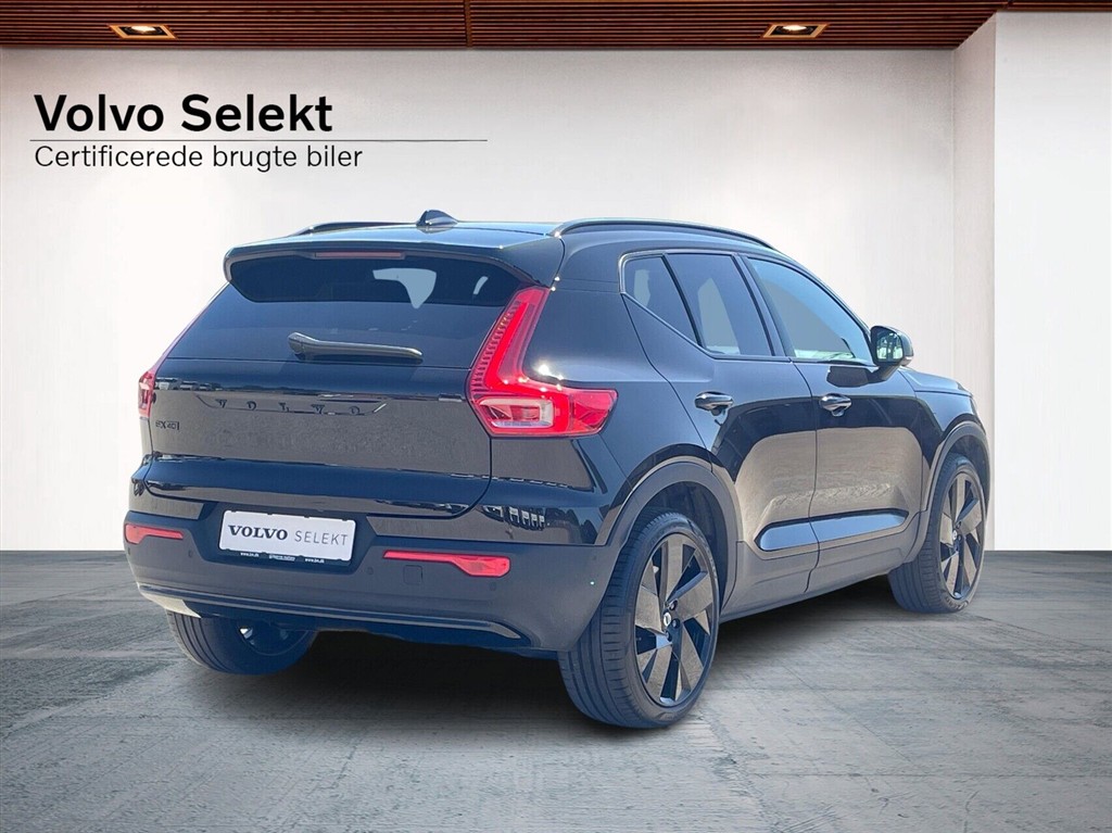 Volvo EX40 Twin Engine Black Edition AWD 408HK 5d Aut. - Image 17