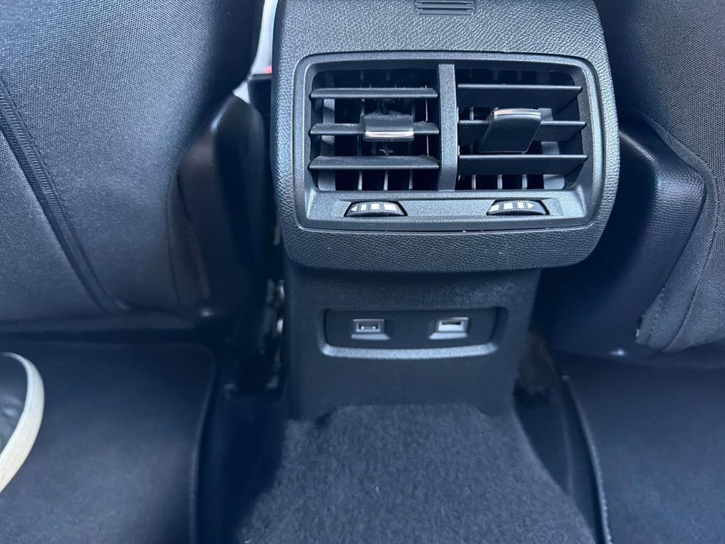 Citroën e-C4 EL Feel 136HK 5d Aut. - Image 18