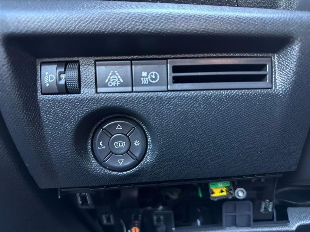 Citroën e-C4 EL Feel 136HK 5d Aut. - Image 21