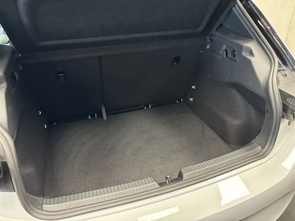 VW ID.3 EL Pure Performance 150HK 5d Aut. - Image 6