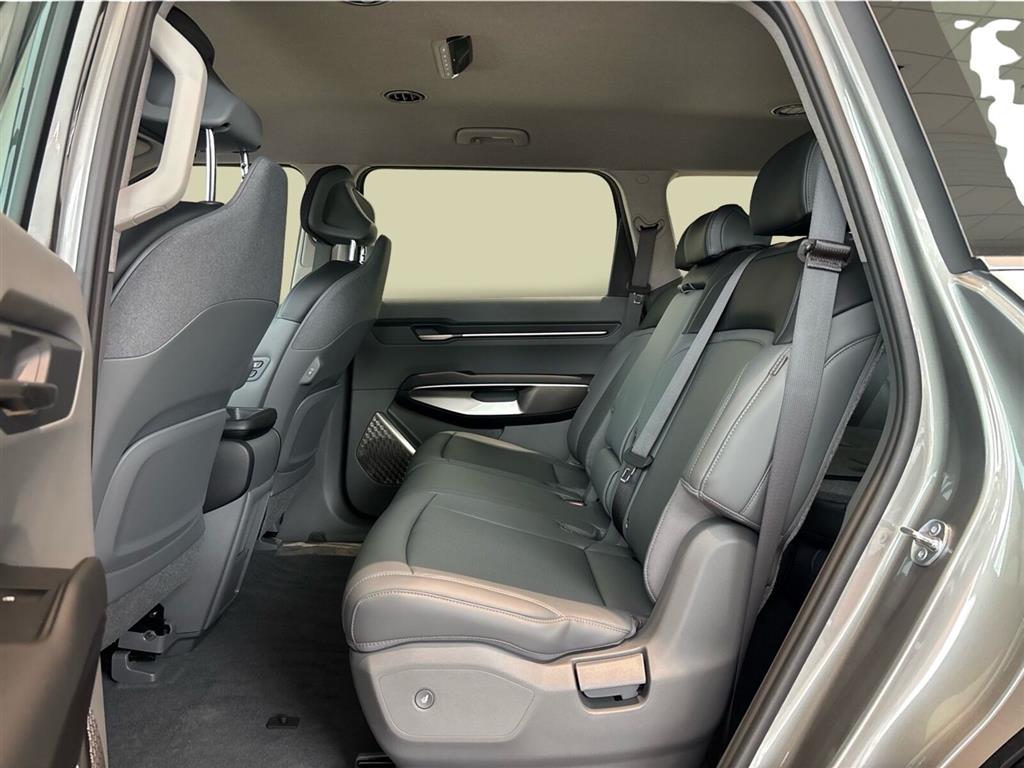 Kia EV9 EL Standard Range Upgrade 218HK 5d Aut. - Image 15