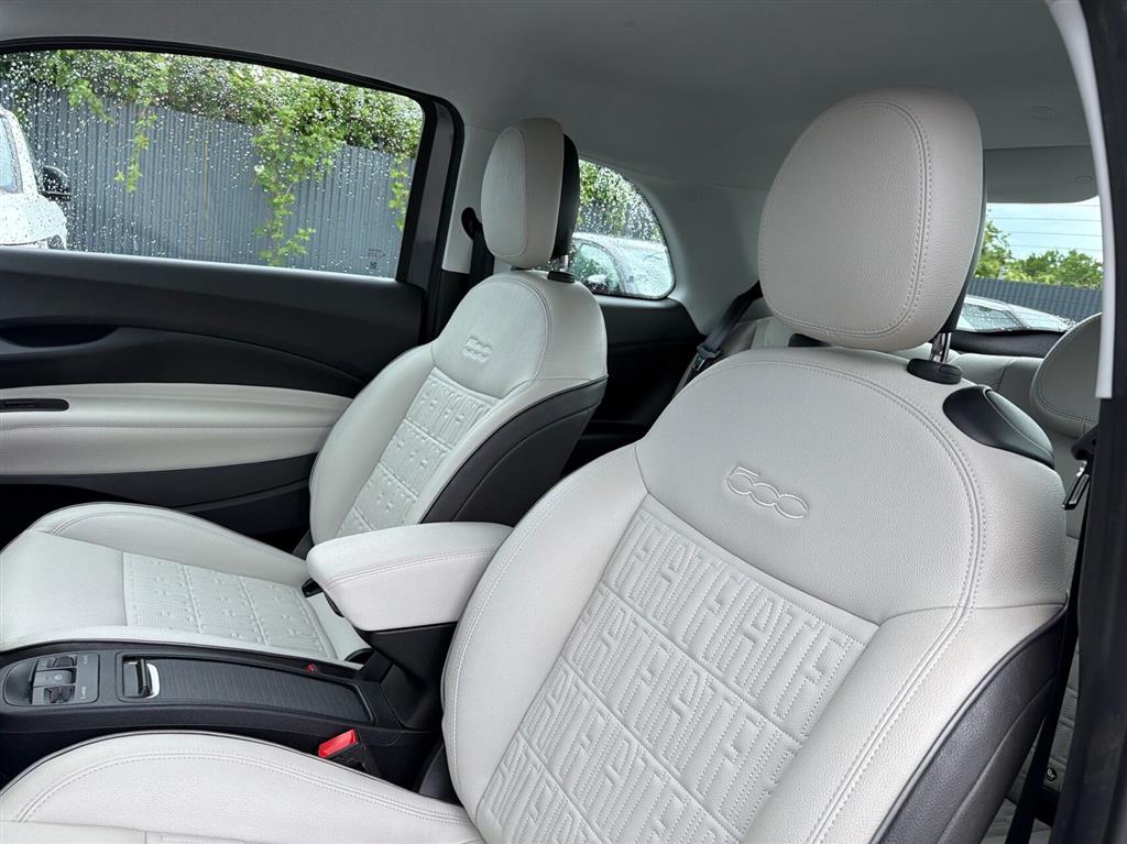 Fiat 500e EL La Prima By Bocelli 118HK 3d Aut. - Image 9