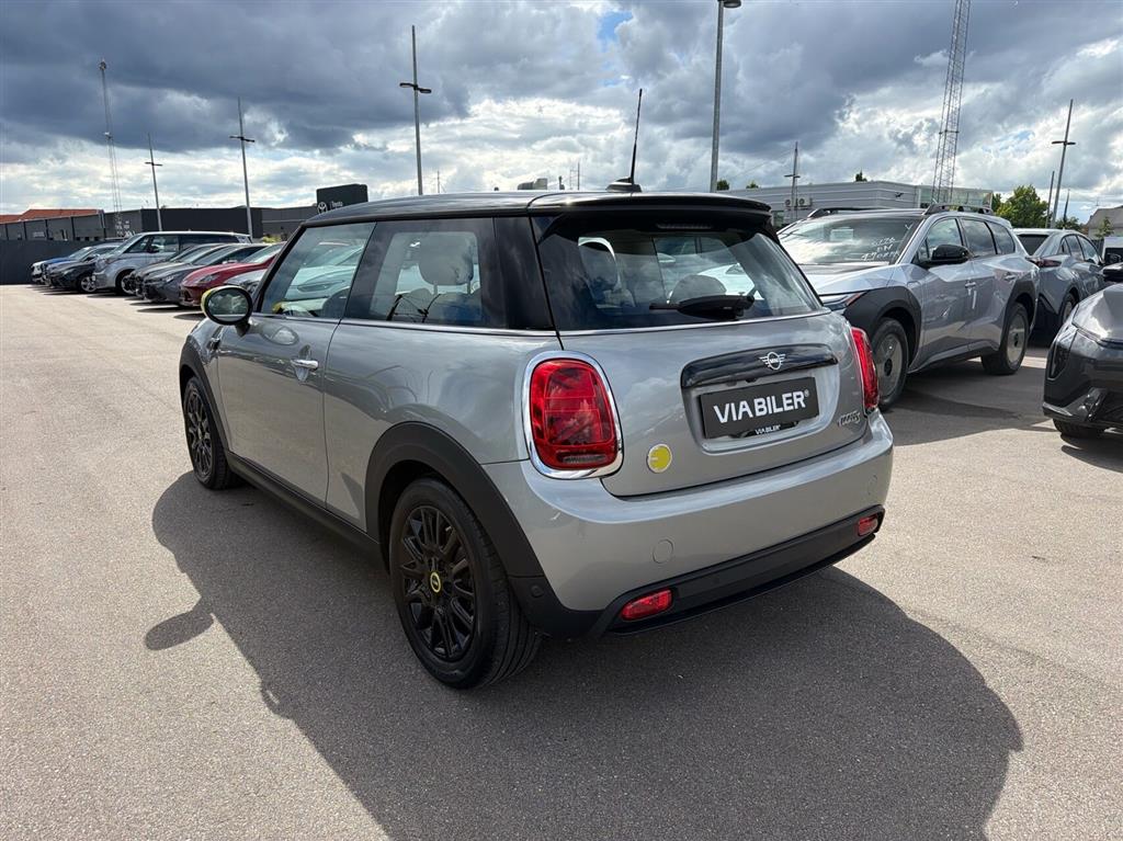 Mini Cooper SE EL Premium Plus 184HK 3d Aut. - Image 6