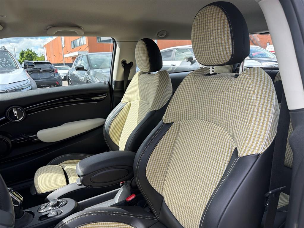 Mini Cooper SE EL Premium Plus 184HK 3d Aut. - Image 8